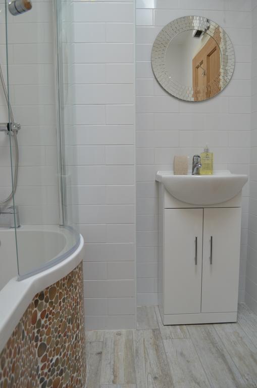 בארנה Galway Coast Cottages מראה חיצוני תמונה